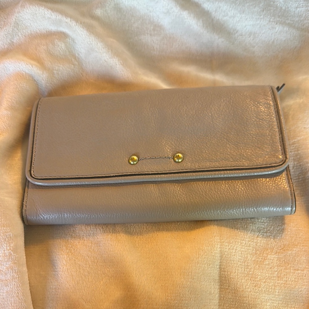 Cole Haan Gray Leather Wallet with Gold Accent, great condition!